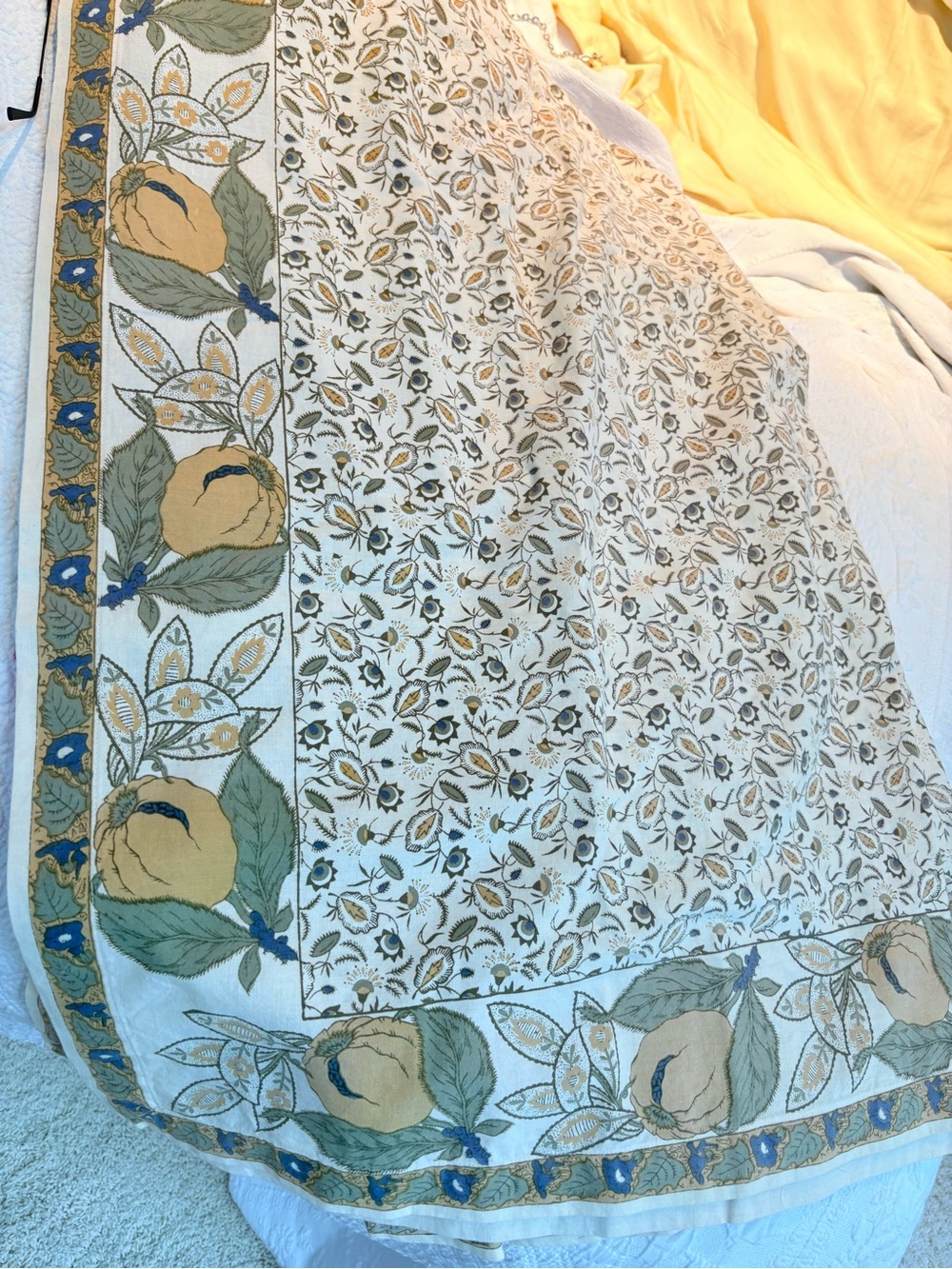 Vintage Williams Sonoma Tablecloth 70” x 90” Cotton Floral Leaves Fall